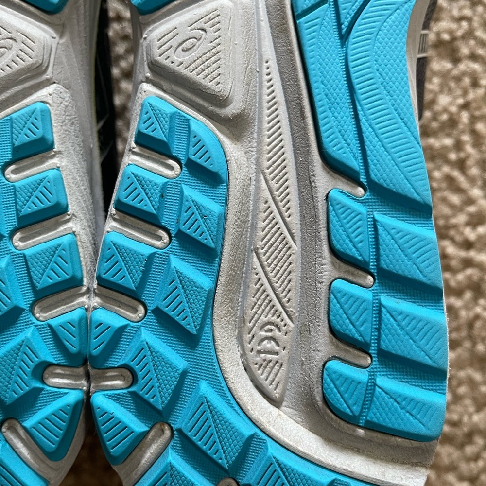 ASICS Women’s Tennis Shoes Gel-Cumulus 22 (Size 9) - Picture 5 of 10